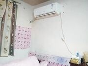 。夜晚在出租屋偷拍女友00后小姐姐苗条美乳肤白温柔
