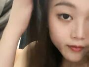牛仔裙高跟美腿脱光光展示身材特写骚穴01