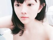 你的萝莉清纯女友 全程露脸诱惑狼友 坚挺圆润的大奶子