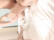 骚人妻酒店约操小哥很操嘴巴深喉吐了一地