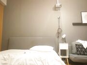外围场，外表清纯22岁小姐姐中场换套吹硬继续搞