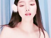 粉嫩跳蛋少女自慰深插白浆涌出呻吟甜美02