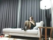 车模丝袜淫穴少女爆干纹身硬男坐骑深插