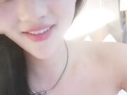 瑶瑶小美女全程露脸跟小哥酒店啪啪性爱69口交