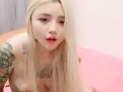 大屌哥大战金黄色头发妹子超多角度狠狠操逼