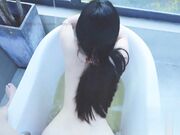 《清凉一夏2》在浴缸里与男人做爱不一样的湿身诱惑