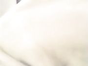 高颜值气质大胸美乳主播和司机网友开车到郊外直播,美胸嫩逼连司机都忍不住上手了.国语对白!-2