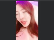 《网红私拍泄密》斗鱼陪玩女神【小猫】坚挺巨乳掰逼紫薇水声响亮