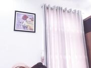 全程露脸骑在小哥脖子上掰着逼给她舔 激情上位喂小哥奶子吃 1