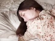 身材高挑_刚见面进入房间推到沙发扒开内内就开车_床上各种玩逼高潮抽搐_最后中出内射