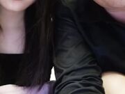 老牛吃嫩草 这么年轻的妹子被无良大叔横推 鸡巴短小口交就是深喉