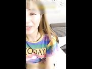 手机直播毛毛比较多黑黑的美女主播沙发上滴蜡跳蛋自慰喜欢不要错过