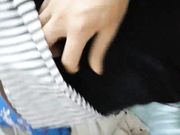 勾引正在玩电脑的漂亮小嫂子