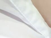 女主播深夜勾引小哥户外公厕操逼_快结束时突然有人进来