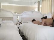 新人老哥鸭舌帽牛仔裤素质妹子 性感吊带黑丝先按摩 舔弄69姿势口交