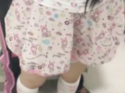 欠债美女拿女儿身体抵债