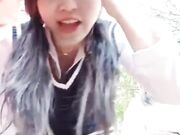 双马尾非常骚的姐妹花户外勾引扫地大叔 直接扒裤子求操