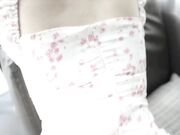 玉兔女郎床上爱抚男友-肉棒狂插蜜穴享受高潮快感