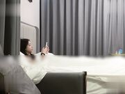 可爱大学生，身材娇小玲珑，性格温柔开朗，后入感觉超棒