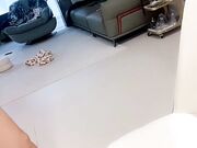 极品小骚妇露脸跟 大哥在家激情啪啪 妹妹还在屋里睡觉 从客厅干到卧室
