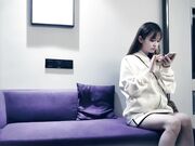 约操白衣短裤翘臀辣妹让我爆操打桩