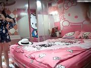 清纯美少女与男友开房打炮