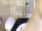 大力插穴自慰很是淫荡