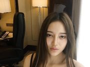 女神唐琪儿丰臀美乳激情展示