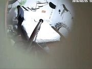 大叔与风骚人妻偷情骚货很饥渴