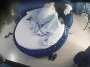 小青年把猛草女友干的要哭了