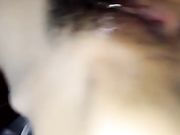 约炮大奶少妇主播用自配性药抹逼抹完直接变荡妇