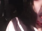 清纯学生装妹子路边车上与小JJ男车震直播车上干完下车路边再干 对白搞笑淫荡爆粗口