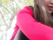主播勾搭陌生人期待被偷窥说那样最刺激