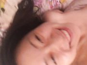 丰满巨乳少妇欲求不满诱惑自慰指插骚穴