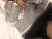 为了完成业绩下班和客户吃饭喝的迷迷糊糊带到酒店慢慢扒掉短裤线插嘴