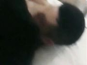 找来个年纪稍大男技师给她推油把她搞兴奋了