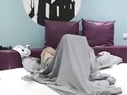 和女友开房翻云覆雨