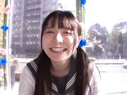 素人女学生地一次被大肉棒抽插性爱插入