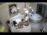 我不能来见你,一见你就干这事.换上性感情趣装操