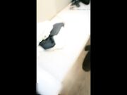 黑丝大长腿模特身材的妹子逼毛也自己刮干净了