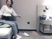 太子极品探花黑裤妹子啪啪，口交舔弄骑坐性感屁股抽插猛操