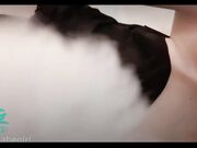 极品女神好心帮忙粉丝破处 无套抽插粉穴随便操 粉丝没忍住不小心居然内射我