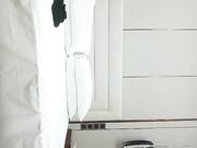 酒店约操兼职小少妇，掰穴后入视角独特完美展示