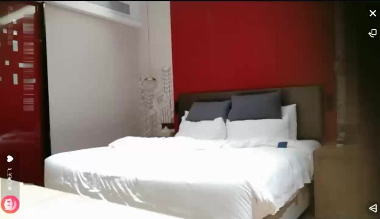 “我发现我爱上你了明天再约好嘛”网约技术好服务卖力的高颜值苗条白嫩美女对波非常挺爆操到失控尖叫国语