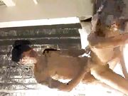 强壮纹身男酒店狂操身材性感苗条的气质女神美女,干完一次没过瘾又接着操,呻吟真销魂.边干边拍!