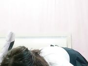 麻花辫白皙美乳眼镜妹子3P淫乱 按头插嘴骑乘边操边口交